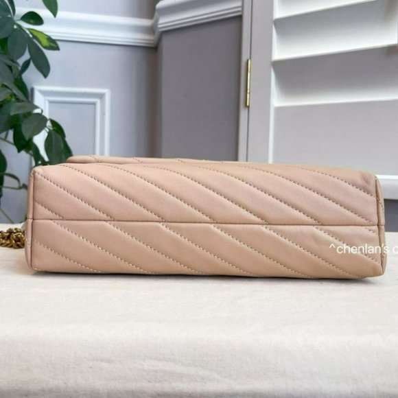 🔥NeW! $598 Tory Burch Large Kira Chevron Convertible Shoulder Bag - Picture 9 of 12